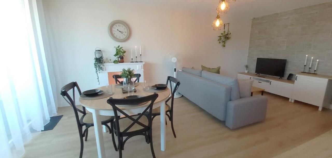 La Campagne Romantique - Avec Entree Autonome, Clim Neuve, Parking Prive & Sa Piscine ! - Saint-Sulpice  Exteriör bild