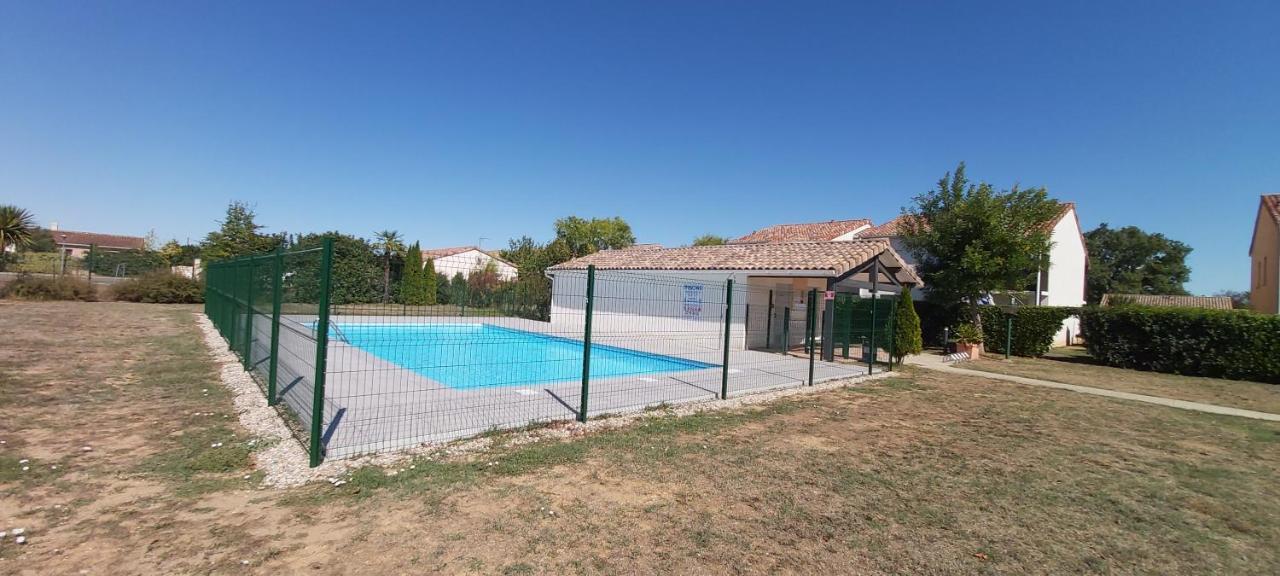 La Campagne Romantique - Avec Entree Autonome, Clim Neuve, Parking Prive & Sa Piscine ! - Saint-Sulpice  Exteriör bild